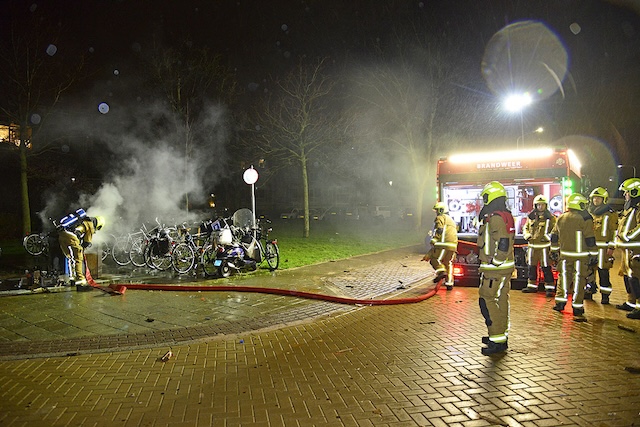 2024/3/20240101-03u03 GB 002 Containerbrand Einsteinlaan.jpg